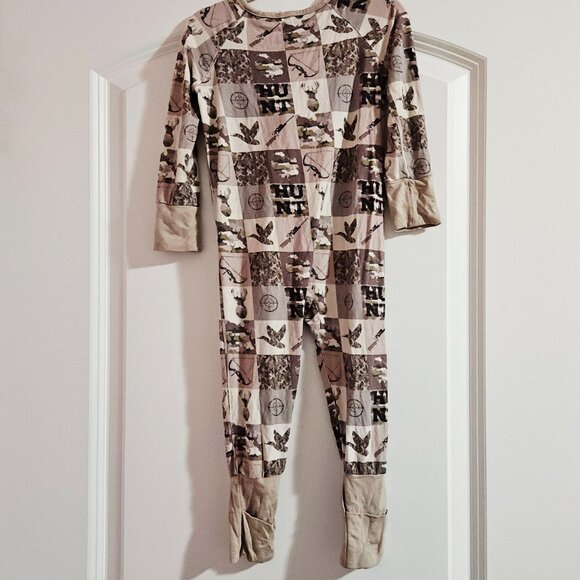 Miozing Hunter Camo Pajamas - Picture 2 of 7